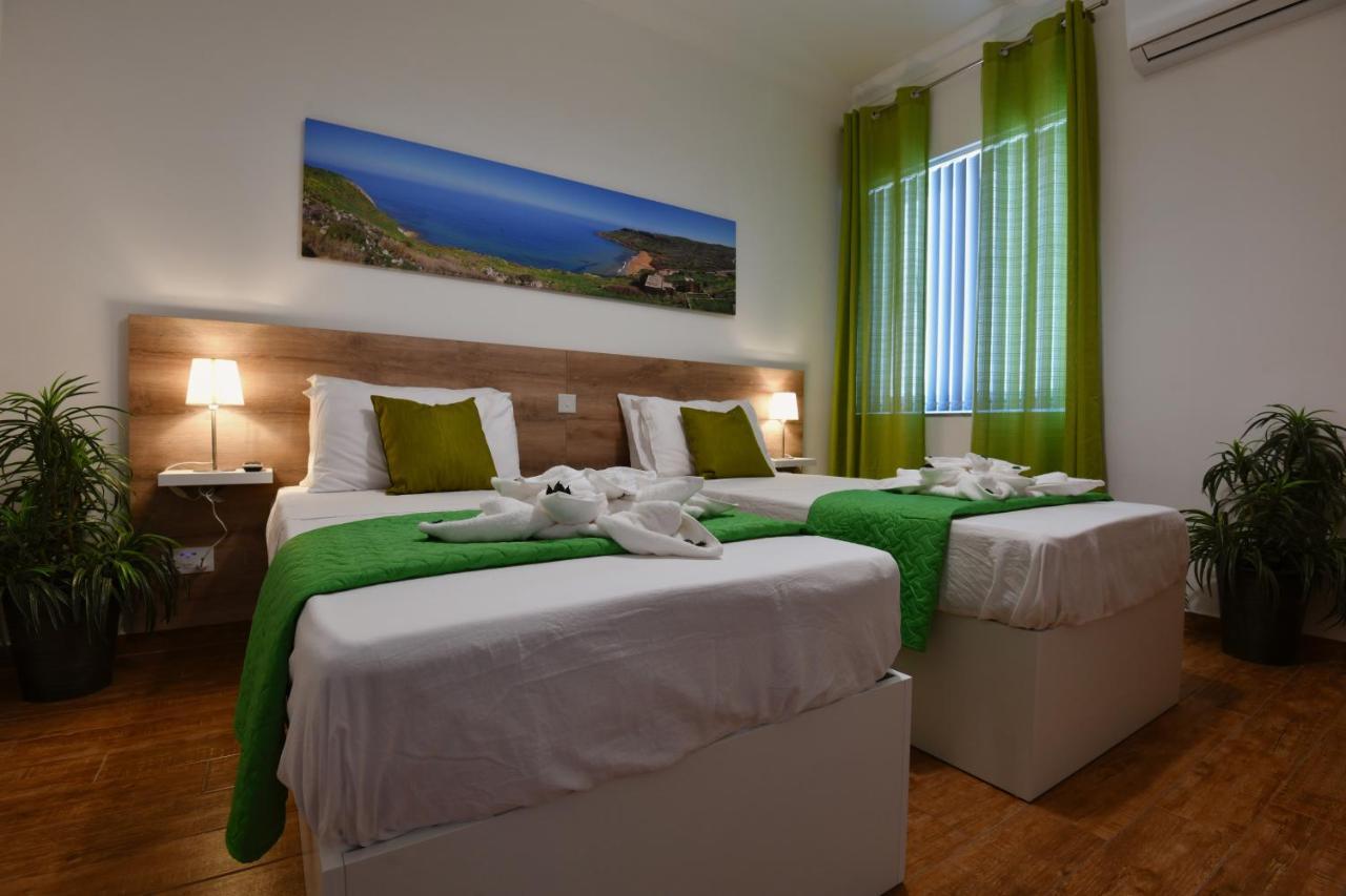 A Bed Of Roses Apartment Marsalforn Exterior photo